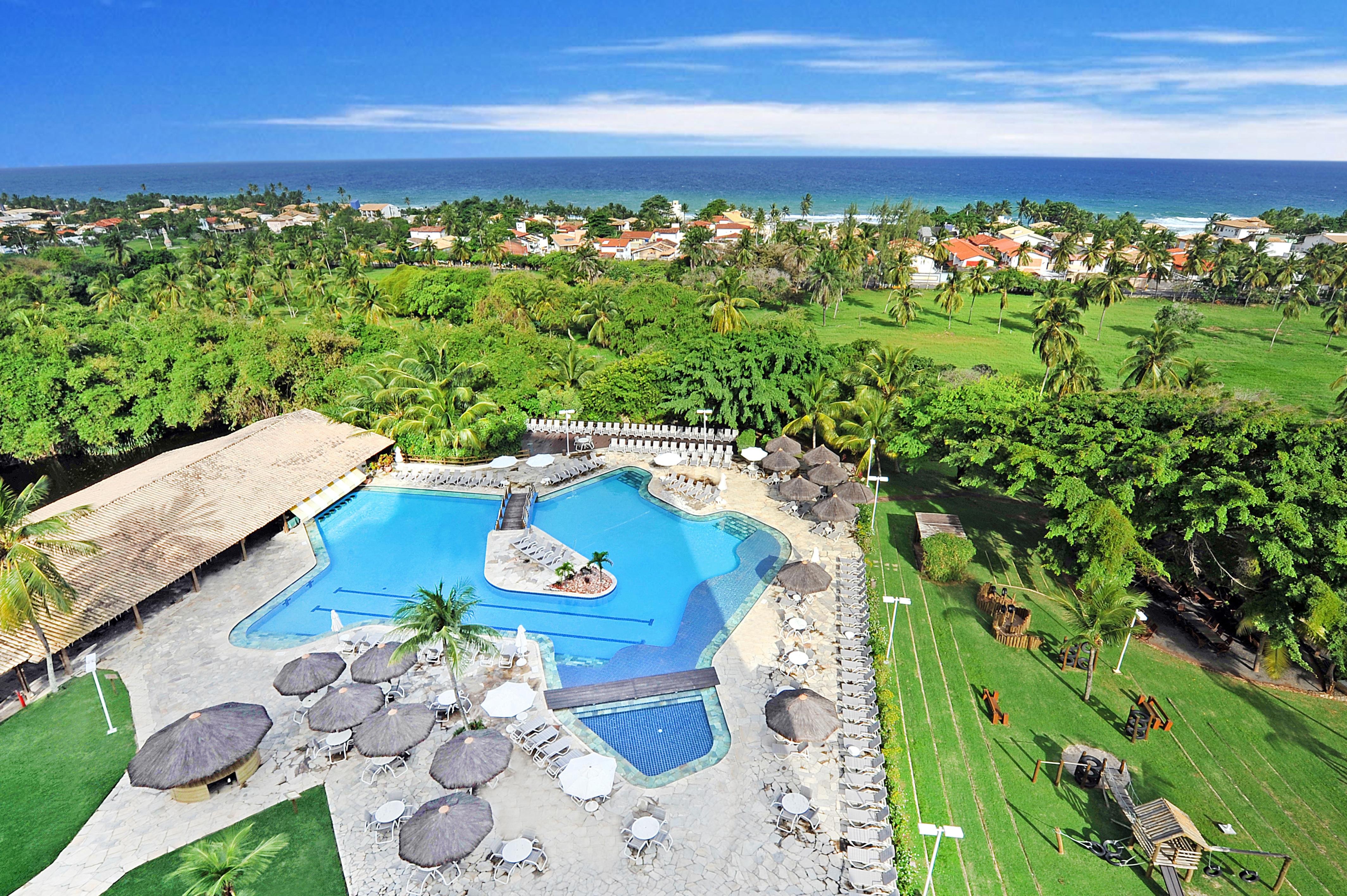Hotel Deville Prime Salvador Exteriör bild Aerial view of the resort