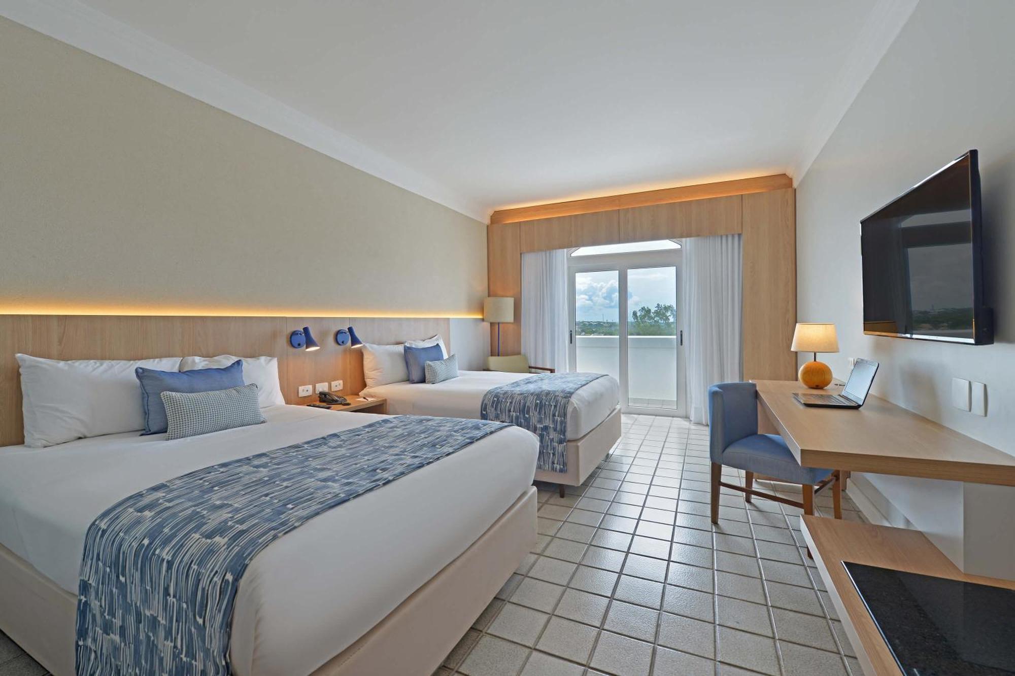 Hotel Deville Prime Salvador Exteriör bild A room at the Iberostar Grand Hotel Bávaro
